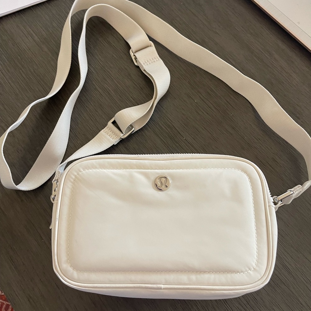 Lululemon Crossbody Camera Bag